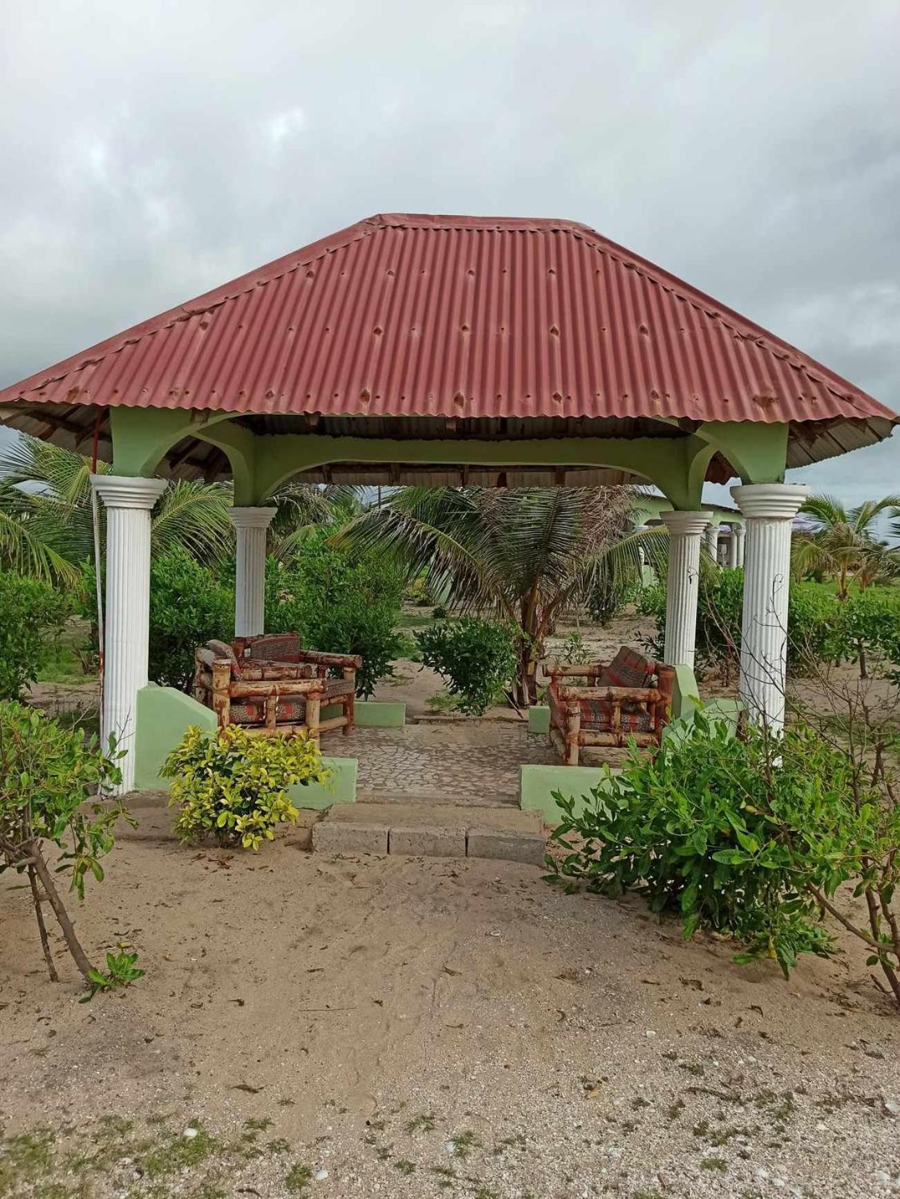 Bosofet Beach And Creek Lodge Sanyang Exterior foto